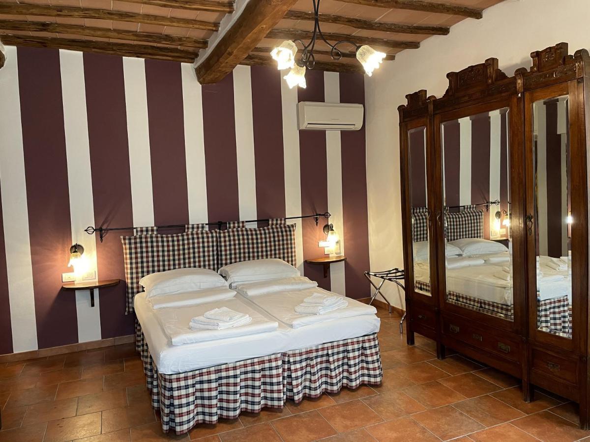 Agriturismo Il Poggiarello Siena Exterior foto