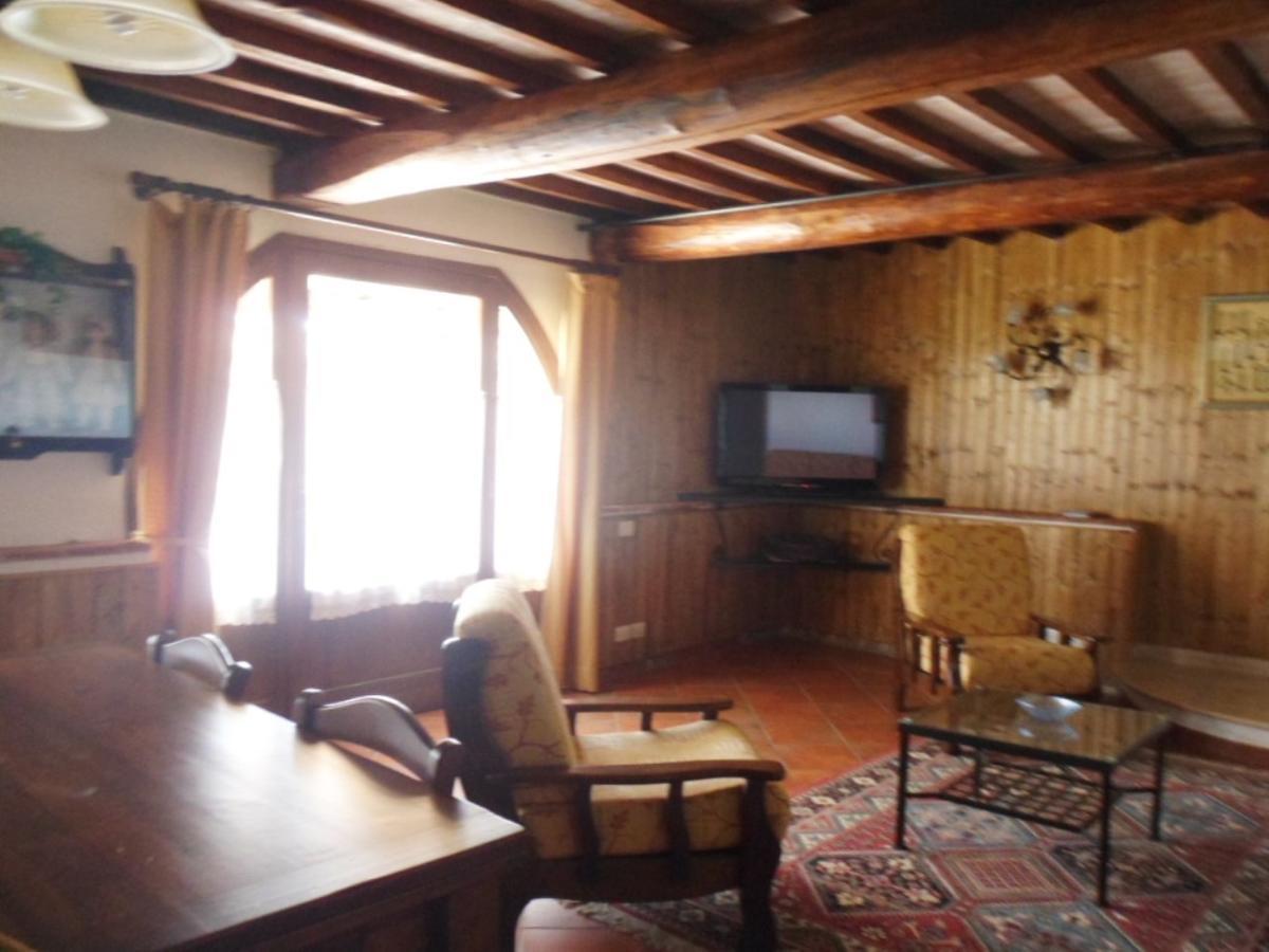 Agriturismo Il Poggiarello Siena Exterior foto